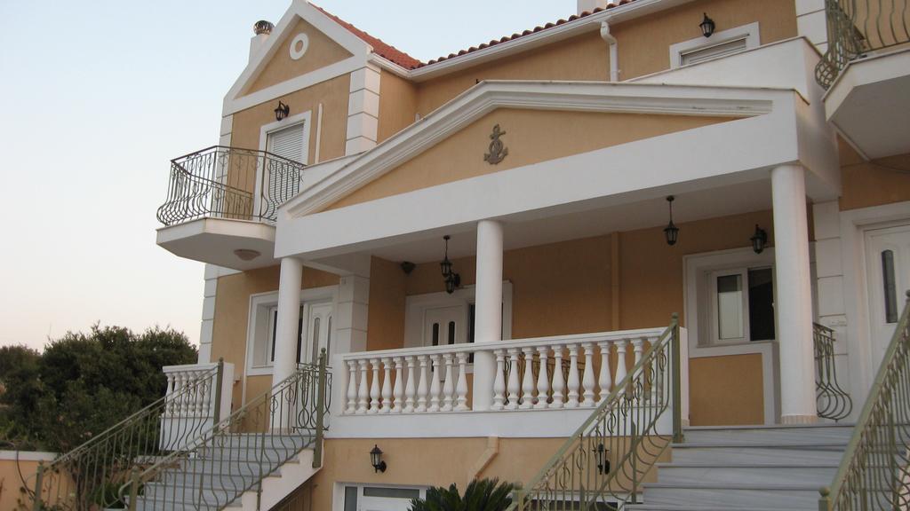 Irini'S Villa Аргостолион Екстериор снимка